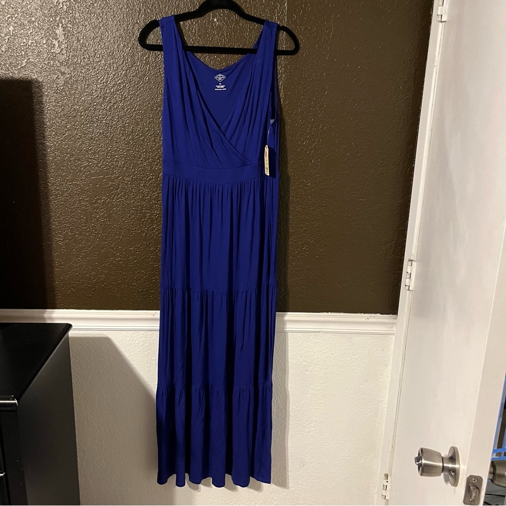 Blue Sleeveless V Neck Maxi Dress, New with Tags, St John’s Bay Size XL